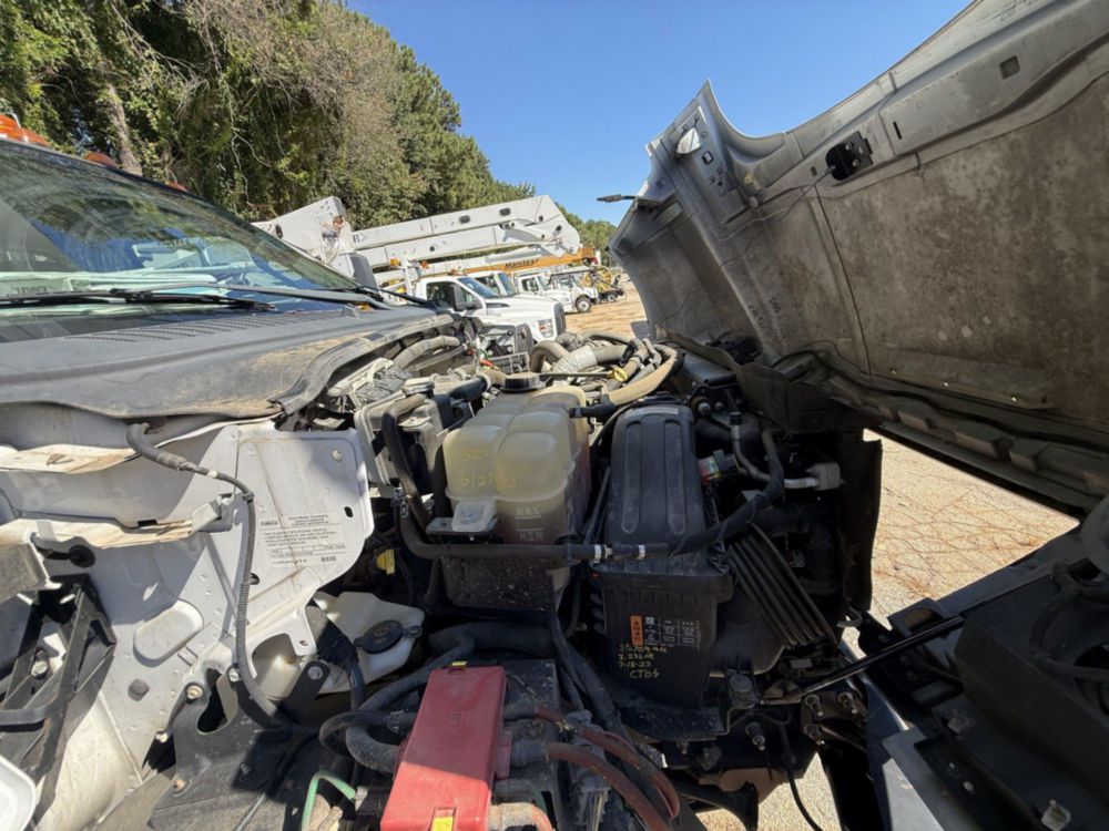 2019 Ford F-750 4x2 Versalift VO-455-MHI Bucket Truck
