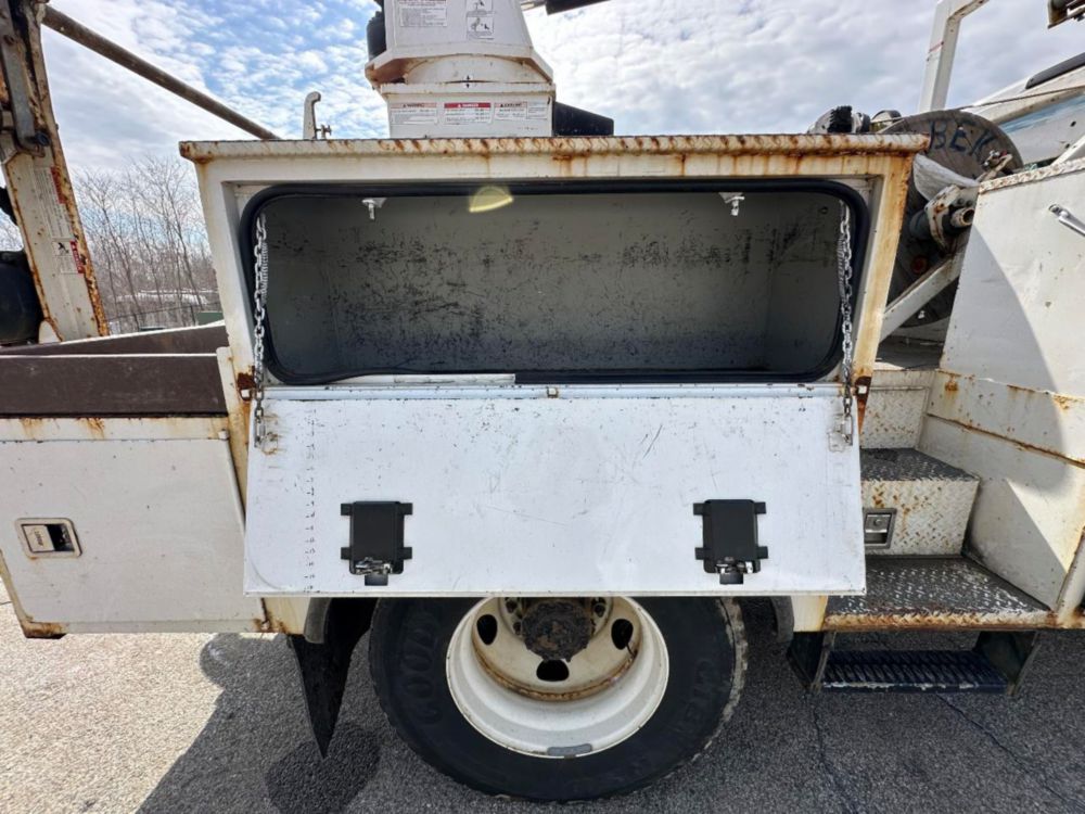  2019 Ford F-750 Diesel 4x2 Versalift VTP-40-NE Cable Placer