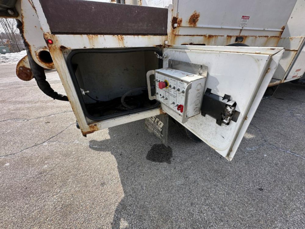  2019 Ford F-750 Diesel 4x2 Versalift VTP-40-NE Cable Placer