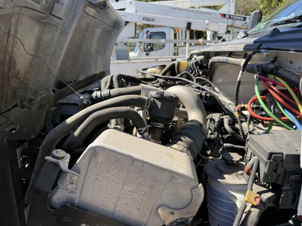 2019 Ford F-750 4x2 Versalift VO-455-MHI Bucket Truck