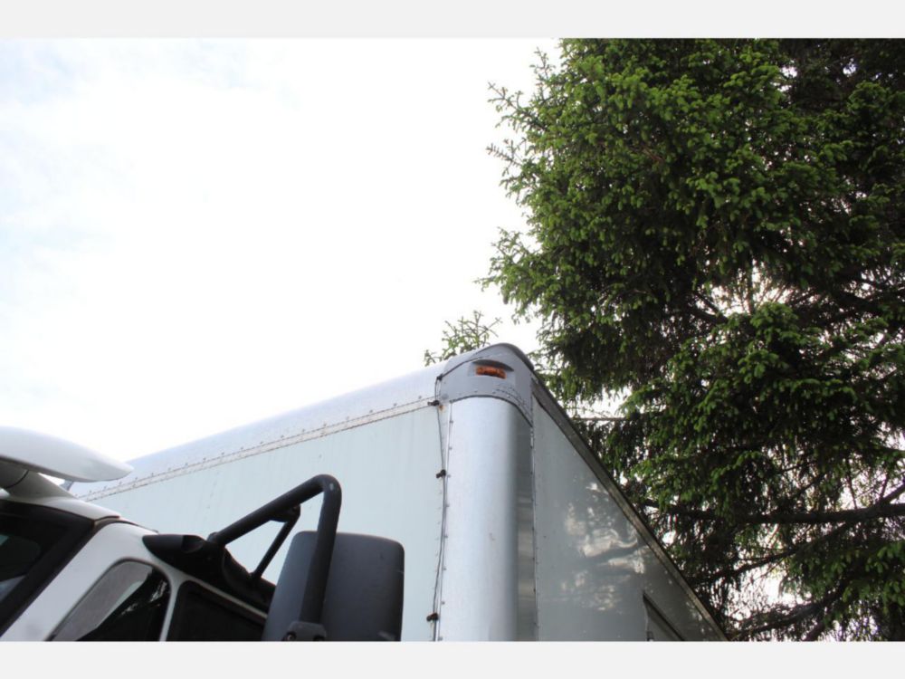 2013 Int'l Diesel 6x4 Automatic Box Truck