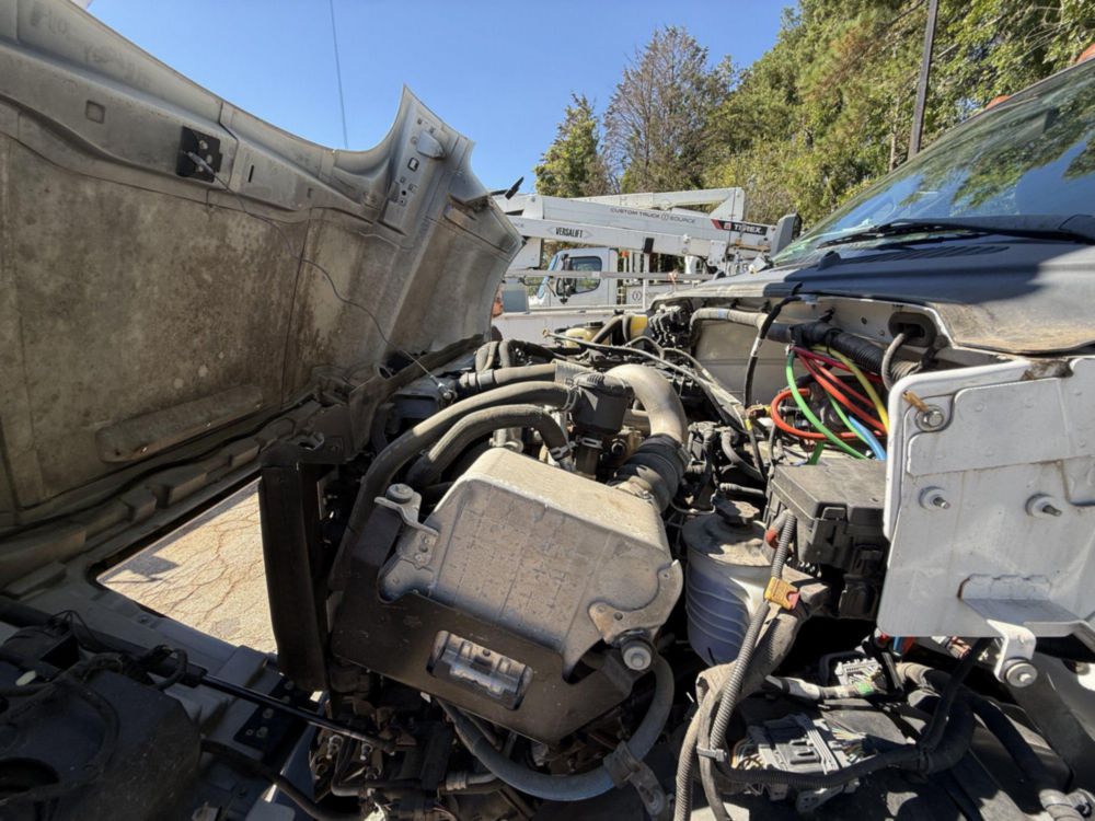 2019 Ford F-750 4x2 Versalift VO-455-MHI Bucket Truck