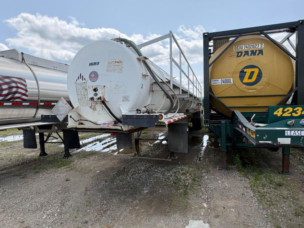 2012 Dragon 130 BBL Vacuum Trailer