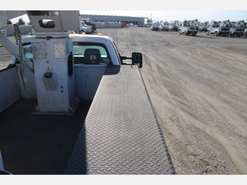 2012 Ford F-550 4x2 Terex LT-40 Bucket Truck