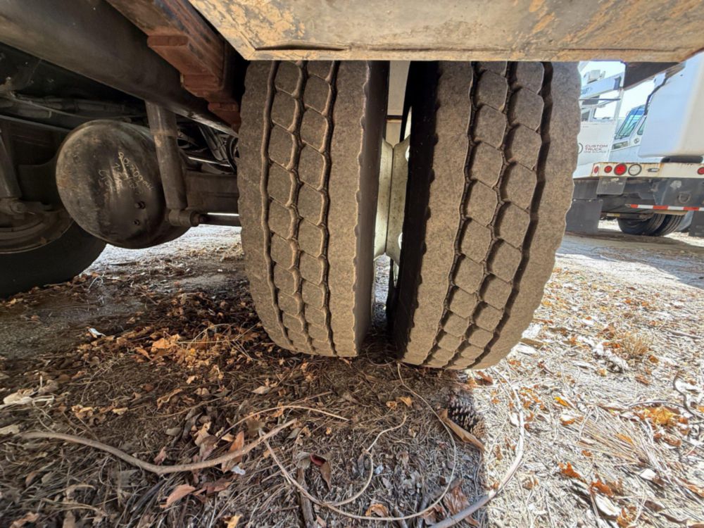 2019 Ford F-750 4x2 Versalift VO-455-MHI Bucket Truck
