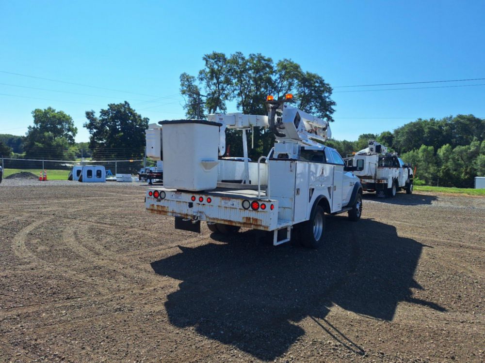 2016 Dodge Ram 5500 4x2 Terex LT-40 Bucket Truck