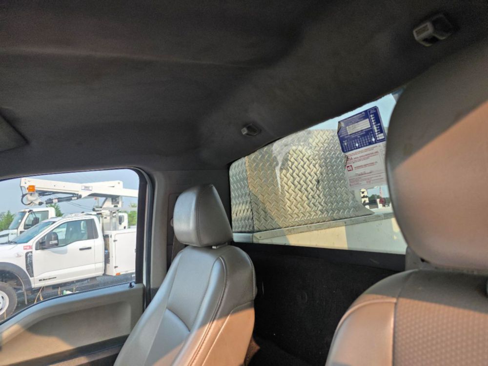 2017 Ford F-550 4x2 Versalift STP-36-NE Cable Placer Truck
