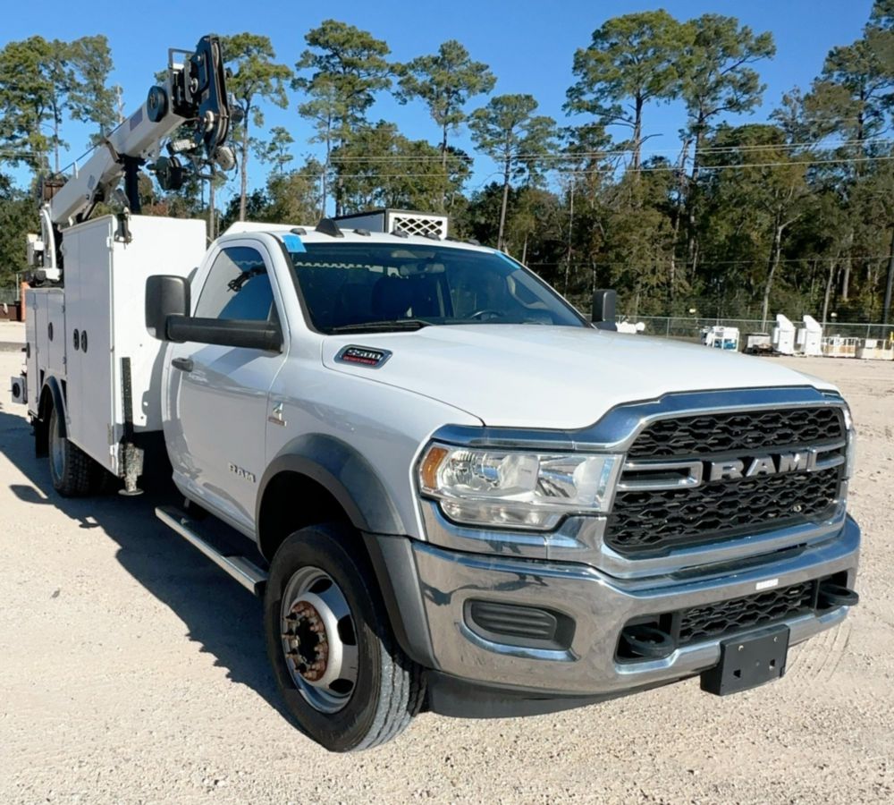 2019 RAM 5500 4x4 IMT 7500 Service Truck With Crane