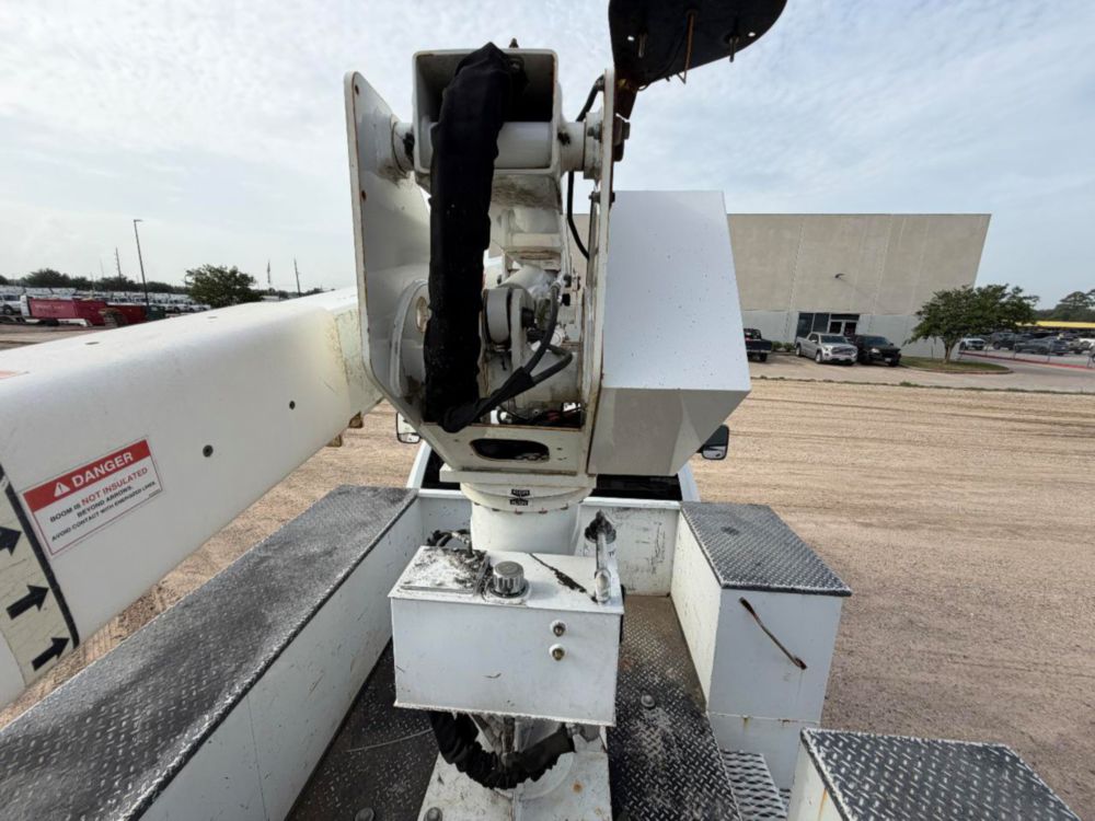 2017 Dodge Ram 5500 4x4 Terex LT-40 Bucket Truck