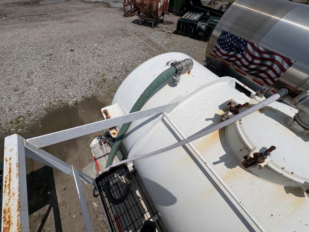 2012 Dragon 130 BBL Vacuum Trailer