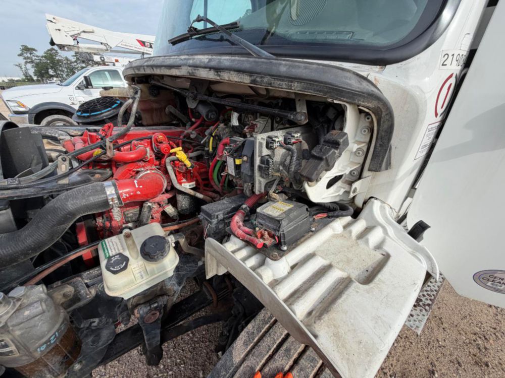2019 Freightliner M2 4x2 Terex Commander 4047 Digger Derrick Truck