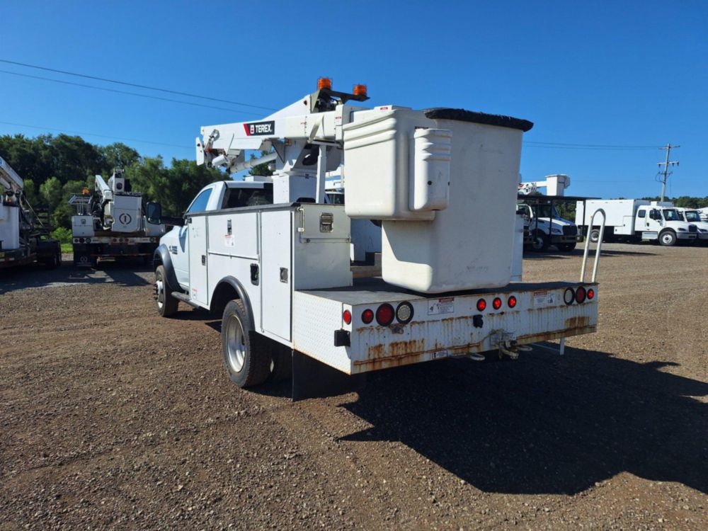 2016 Dodge Ram 5500 4x2 Terex LT-40 Bucket Truck