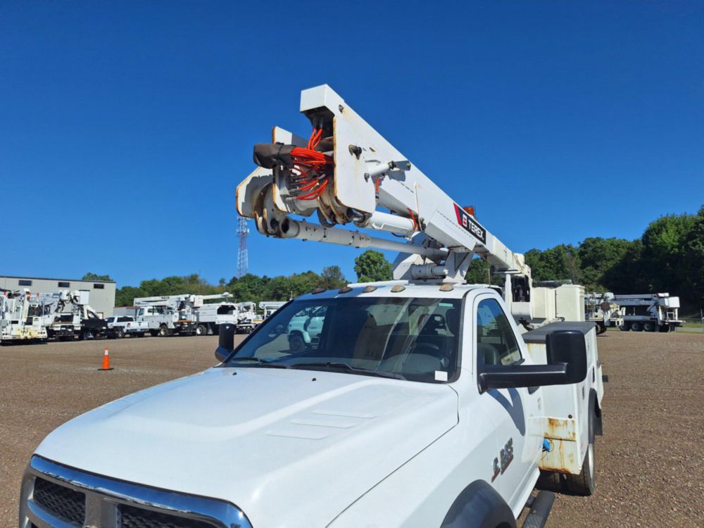 2016 Dodge Ram 5500 4x2 Terex LT-40 Bucket Truck