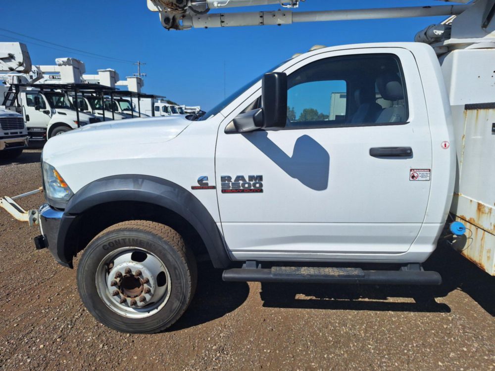 2016 Dodge Ram 5500 4x2 Terex LT-40 Bucket Truck