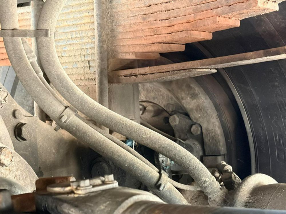 2011 Digger Derrick