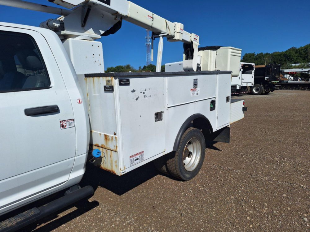 2016 Dodge Ram 5500 4x2 Terex LT-40 Bucket Truck