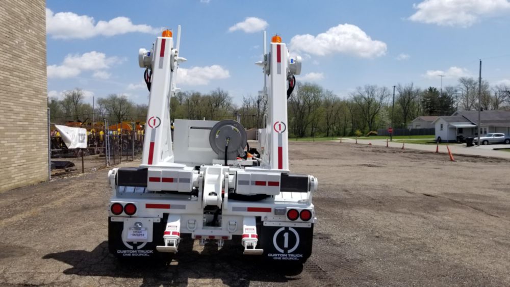 14,000 lbs Trailer Mounted Reel Loader