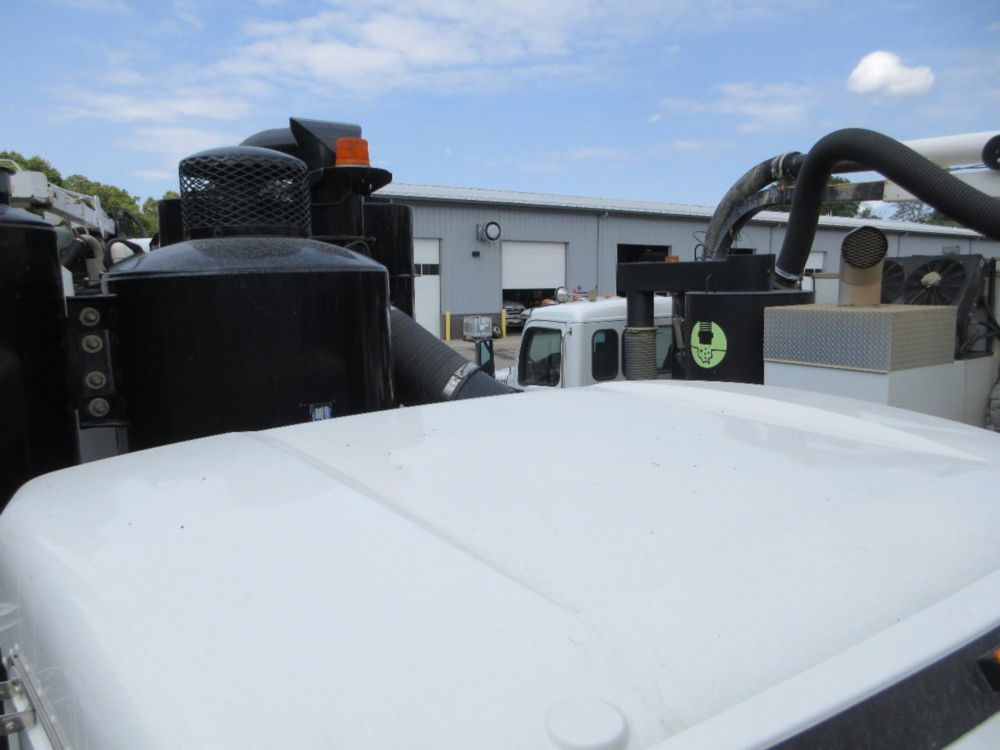 2014 Kenworth T-800 Vactor HXX Hydro-Excavator Truck