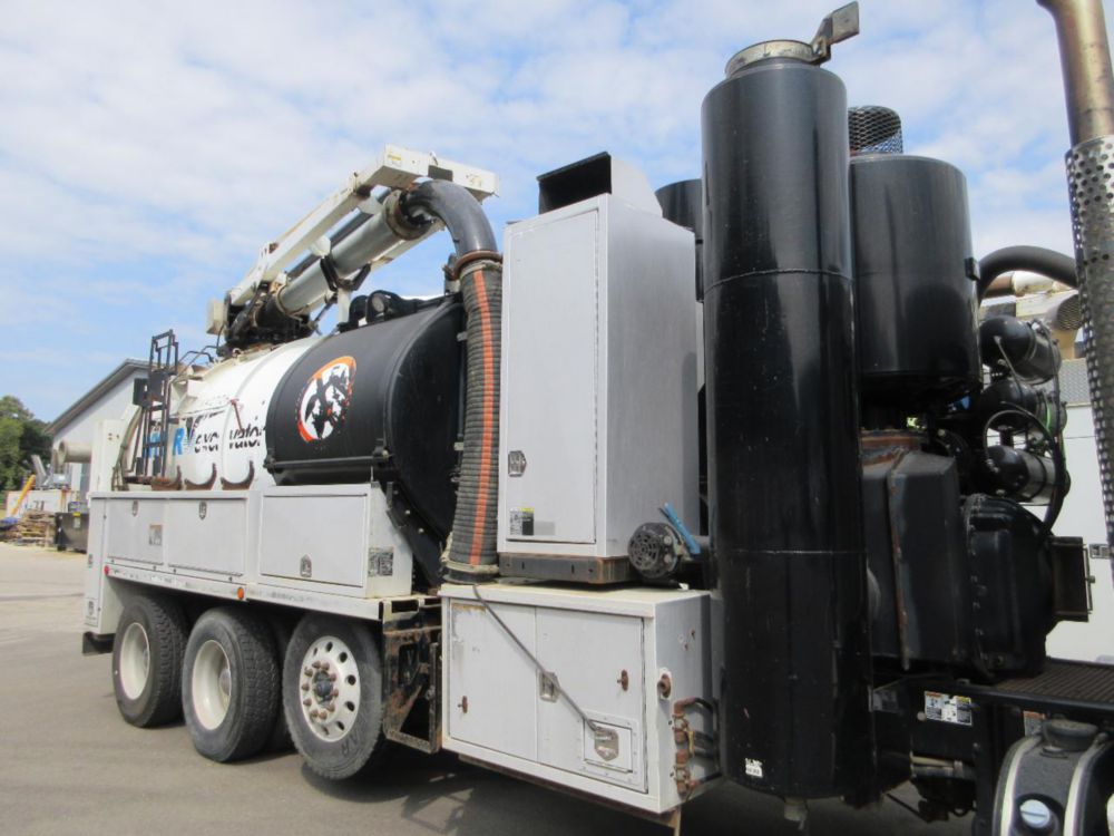 2014 Kenworth T-800 Vactor HXX Hydro-Excavator Truck