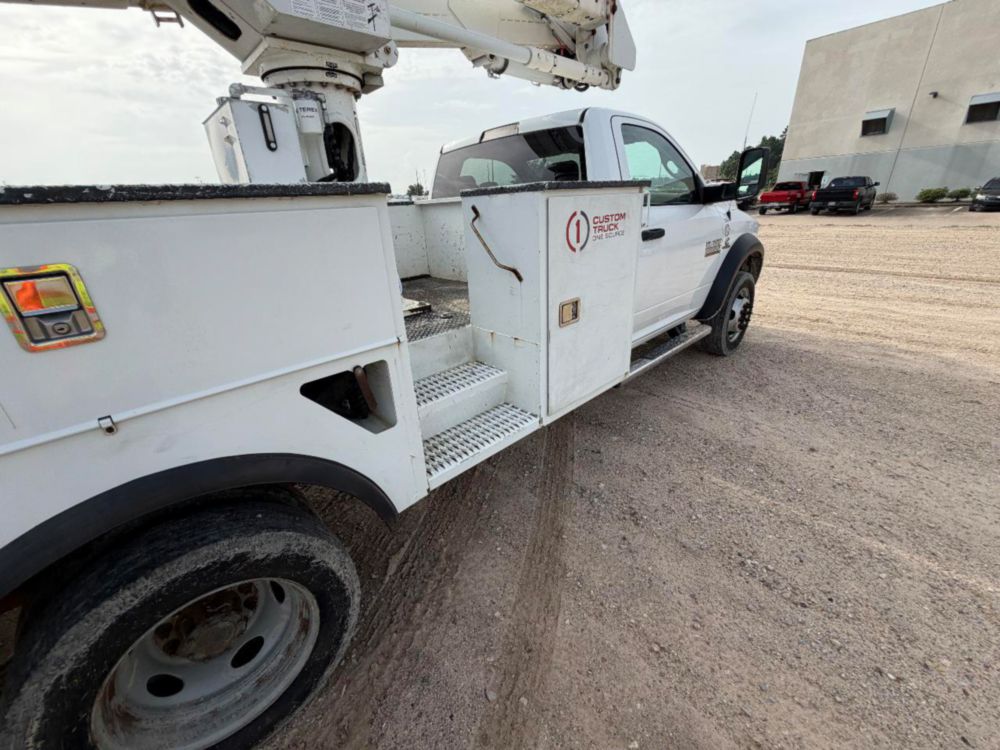 2017 Dodge Ram 5500 4x4 Terex LT-40 Bucket Truck