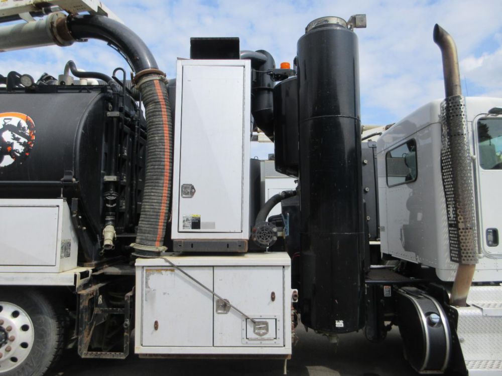 2014 Kenworth T-800 Vactor HXX Hydro-Excavator Truck