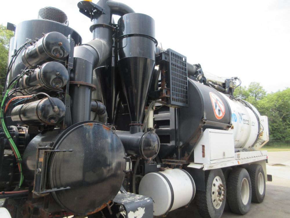2014 Kenworth T-800 Vactor HXX Hydro-Excavator Truck