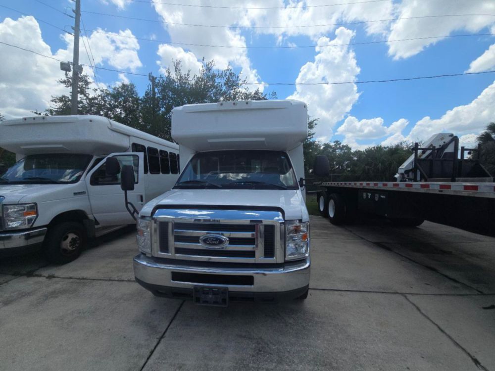 2017 Ford E-450 Mobility Van