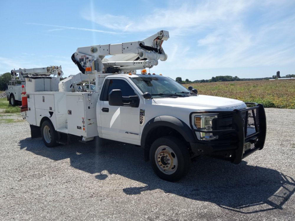 2019 Single Altec AT4LM Bucket Truck