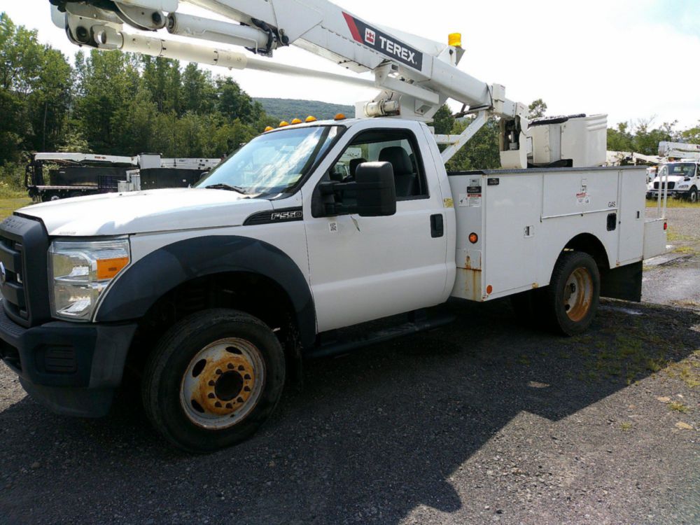 2015 Ford F-550 4x2 Terex LT-40 Bucket Truck