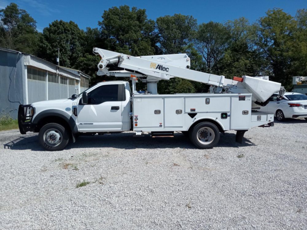 2019 Single Altec AT4LM Bucket Truck