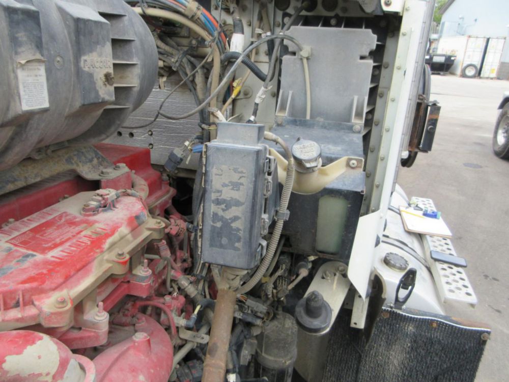 2014 Kenworth T-800 Vactor HXX Hydro-Excavator Truck