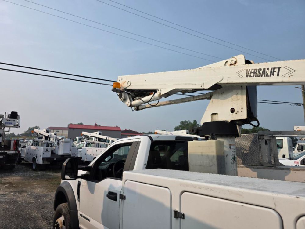 2017 Ford F-550 4x2 Versalift STP-36-NE Cable Placer Truck