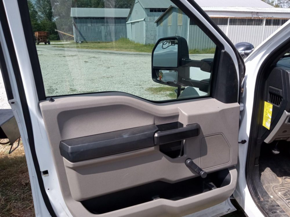 2019 Single Altec AT4LM Bucket Truck