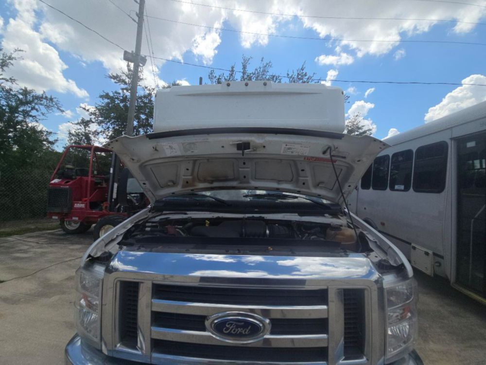 2017 Ford E-450 Mobility Van