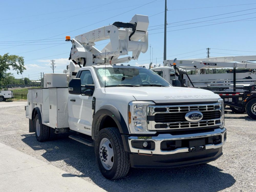 2026 Ford F600 4x4 Terex Utilities LTM40 Bucket Truck