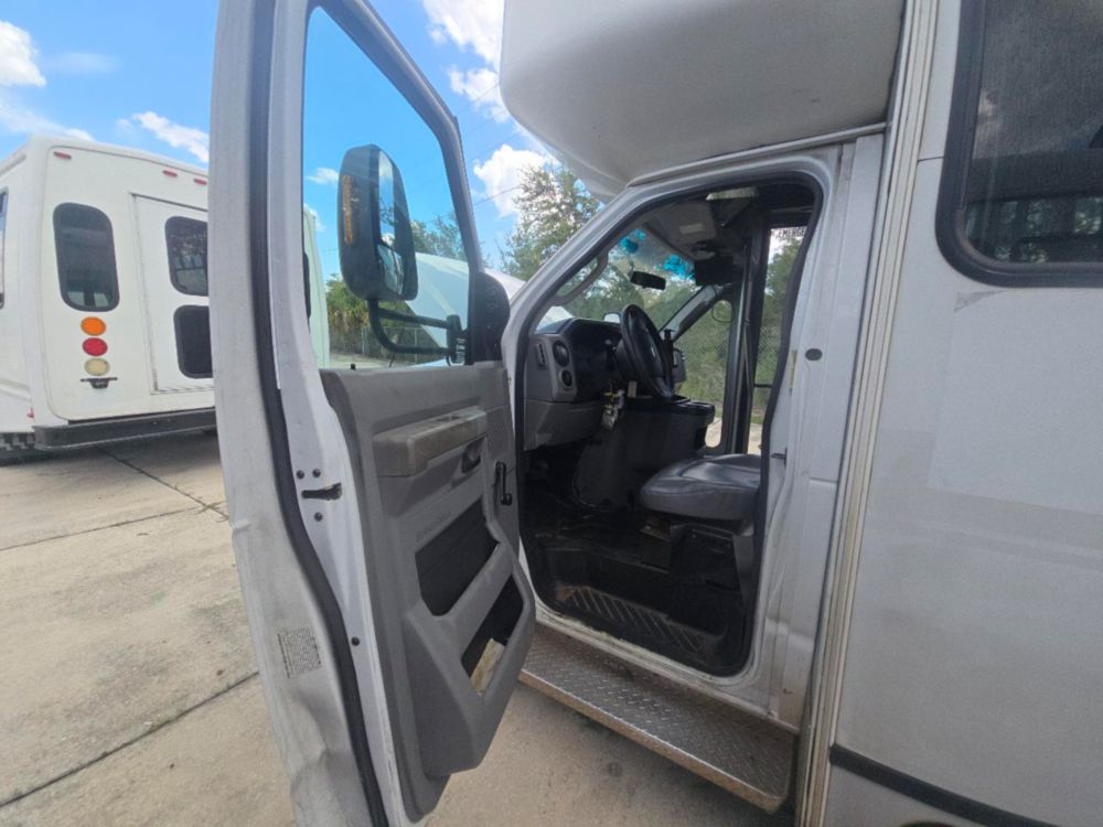 2017 Ford E-450 Mobility Van
