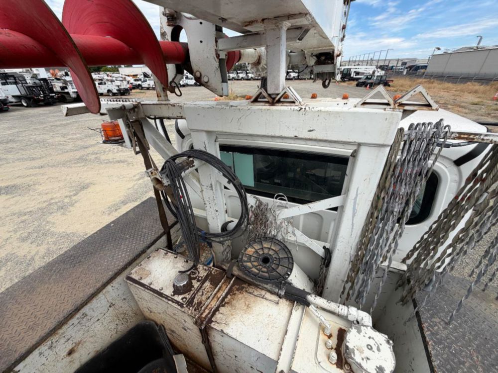 2016 Freightliner M2 4x4 Terex Commander 4047 Digger Derrick Truck