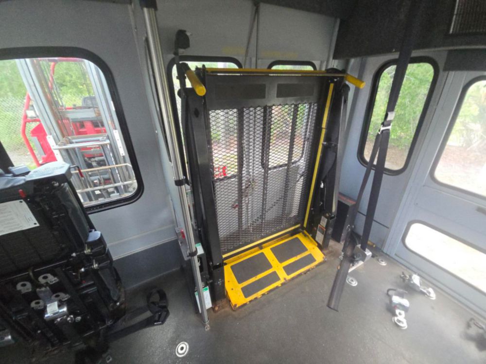 2017 Ford E-450 Mobility Van