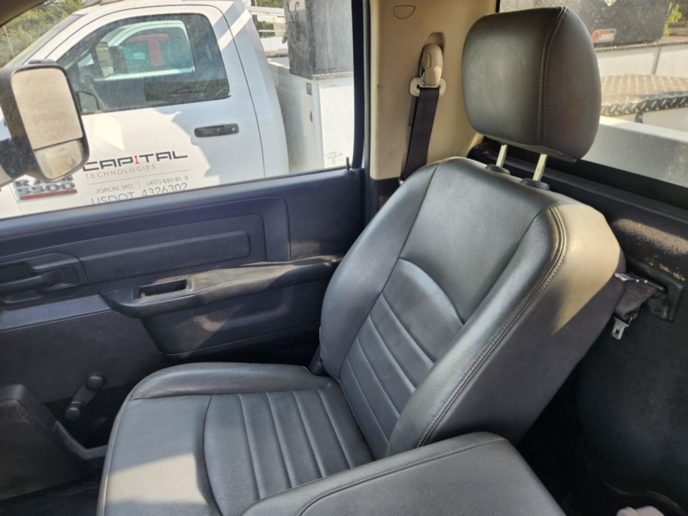 2017 Dodge Ram 5500 4x4 Versalift SST-40EIH-01 Bucket Truck