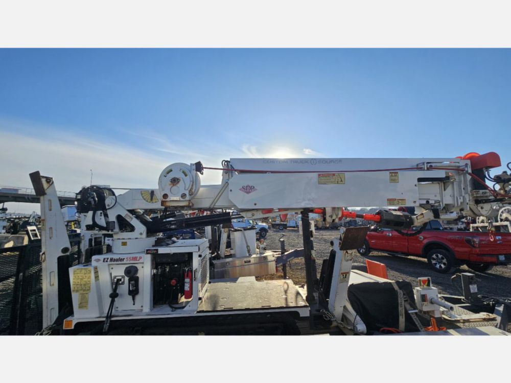 2017 SDP EZ Hauler 55MLP Backyard Mini Derrick With Support Trailer