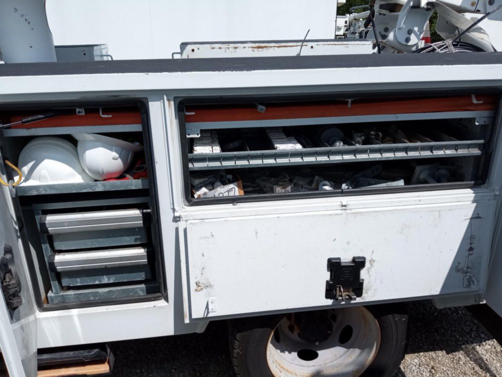 2019 Single Altec AT4LM Bucket Truck
