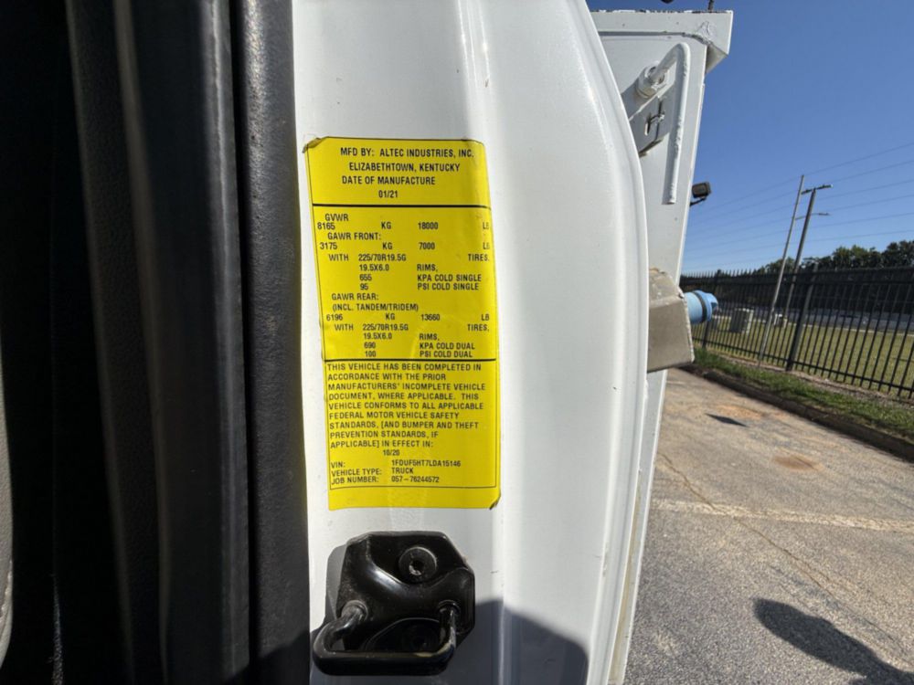 2020 Ford F-550 4x4 Altec AT40G Bucket Truck