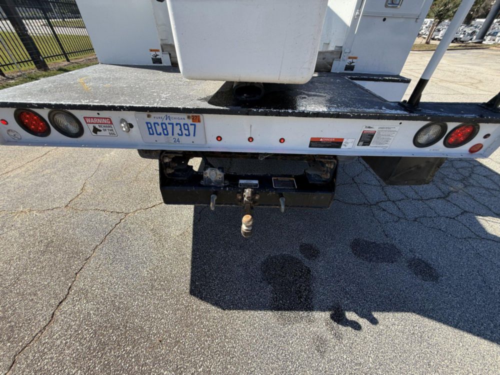 2020 Ford F-550 4x4 Altec AT40G Bucket Truck