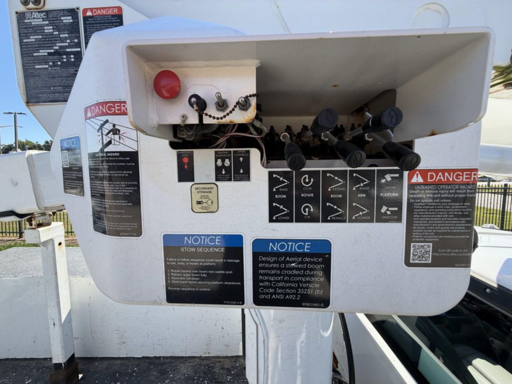 2020 Ford F-550 4x4 Altec AT40G Bucket Truck