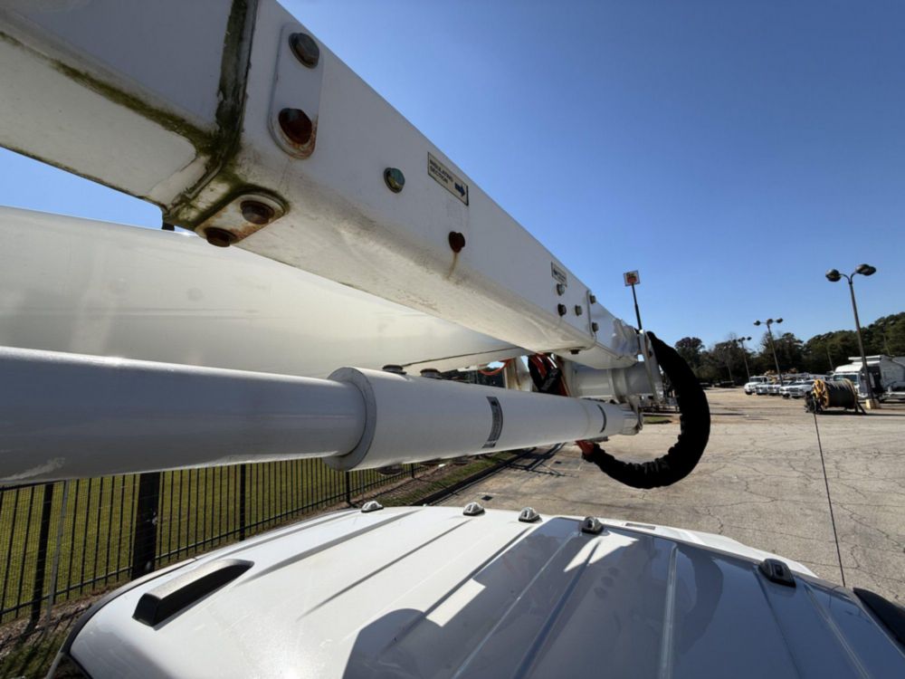 2020 Ford F-550 4x4 Altec AT40G Bucket Truck
