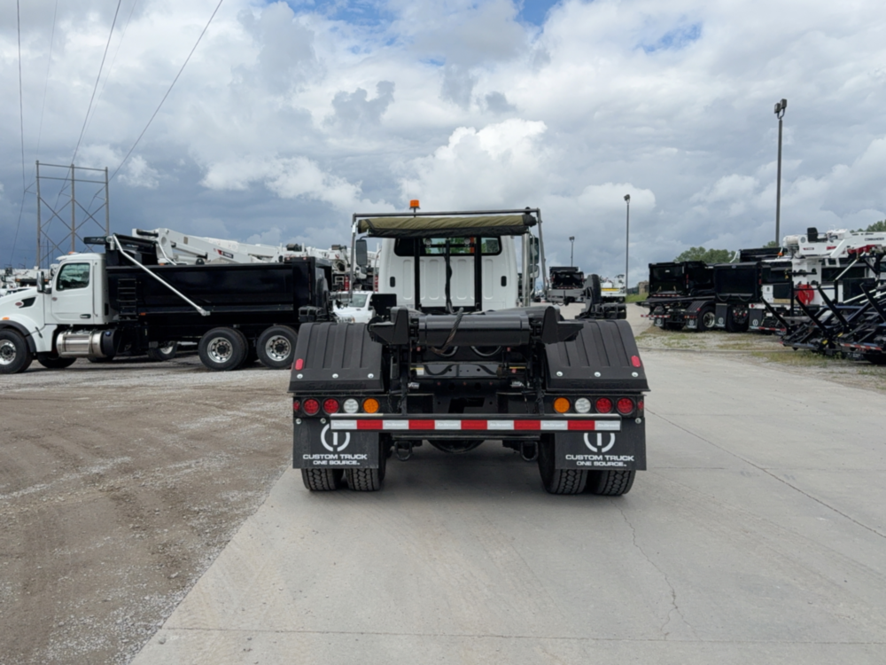 2025 Freightliner M2106 6x4 Galbreath U5-OR-174 Roll-Off Truck