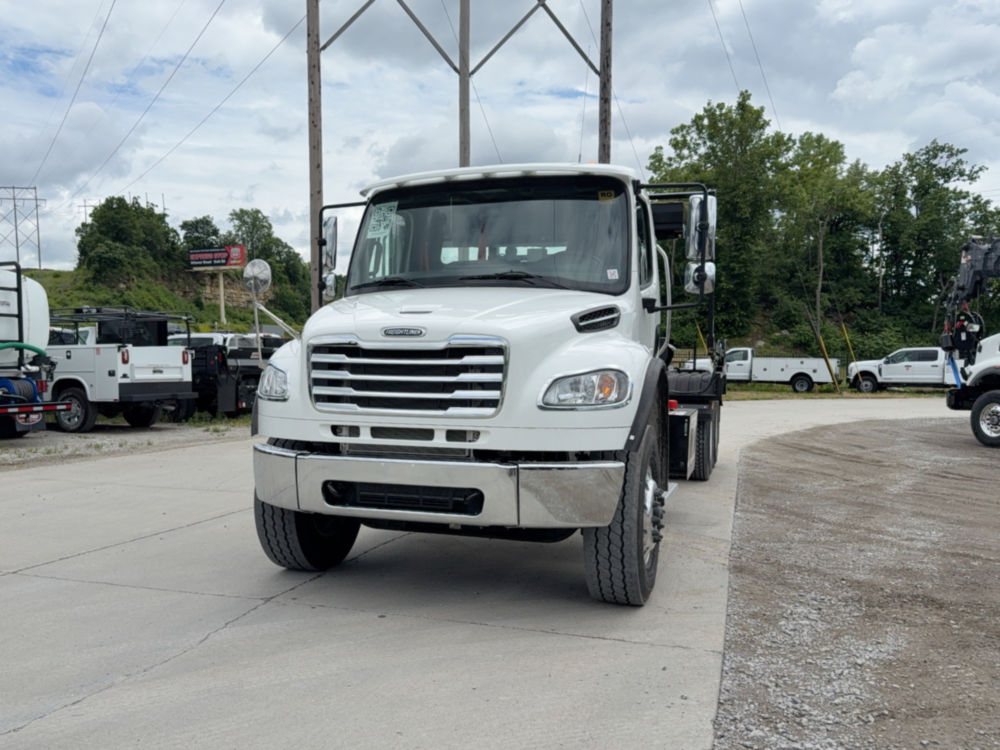 2025 Freightliner M2106 6x4 Galbreath U5-OR-174 Roll-Off Truck
