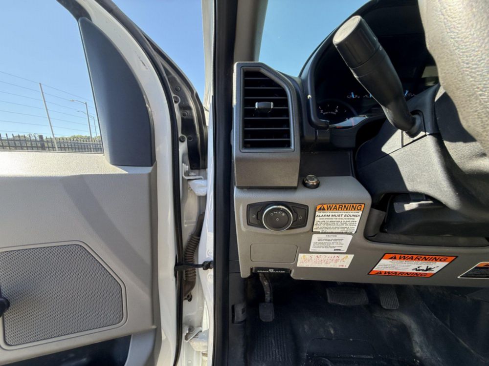 2020 Ford F-550 4x4 Altec AT40G Bucket Truck