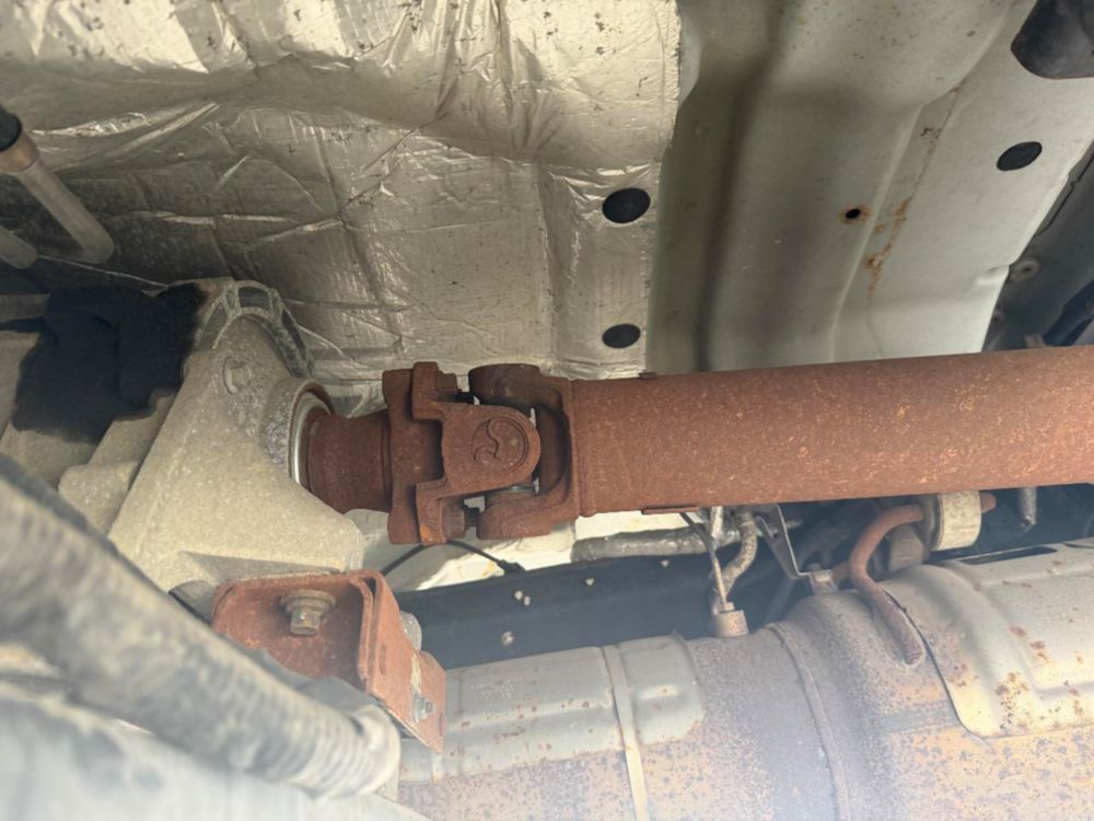 2016 Ford F-550 4x2 Southco Chipper Truck