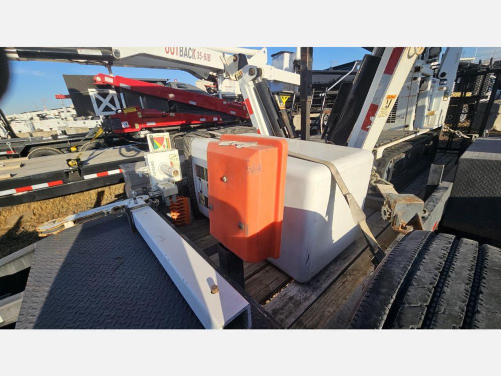 2017 SDP EZ Hauler 55MLP Backyard Mini Derrick With Support Trailer